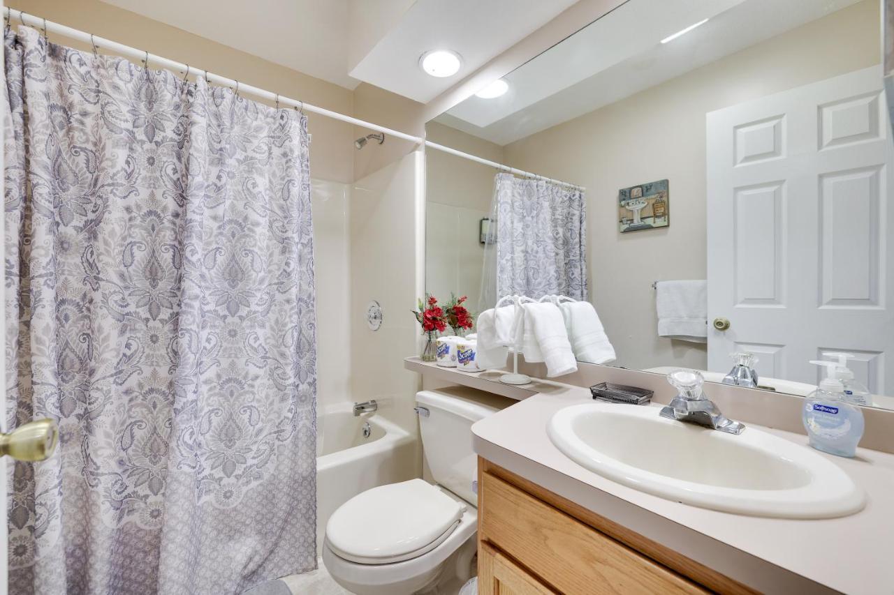 Pocono Mountain Home , Hot Tub- 1 Mile To Skiing! Таннерсвілл Екстер'єр фото